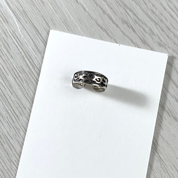 Tribal Pattern Toe Ring - Adjustable 925 Silver - Picture 2 of 8